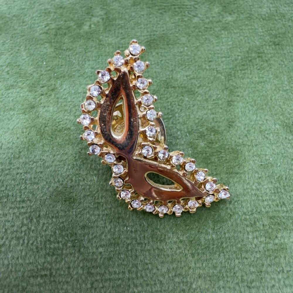 Vintage Style Rhinestone Masquerade Mask Lapel Pin Brooch 1in